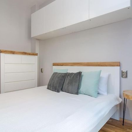 Modern Design 1 Bdrm, 4 Guests, Top Cente, Near Parliament, Self Check-In Sofia Buitenkant foto