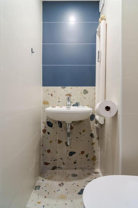 Modern Design 1 Bdrm, 4 Guests, Top Cente, Near Parliament, Self Check-In Sofia Buitenkant foto